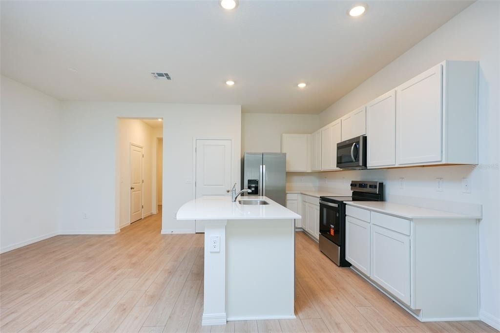 11194 Treasure Swale Way - Photo 18