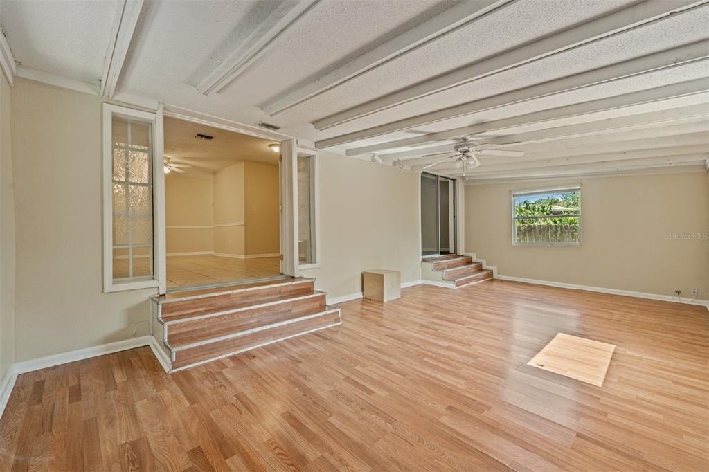 9616 N Oklawaha Avenue - Photo 34