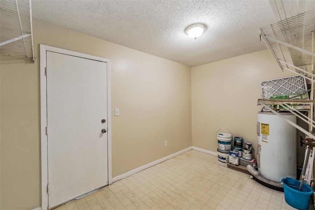 9616 N Oklawaha Avenue - Photo 20