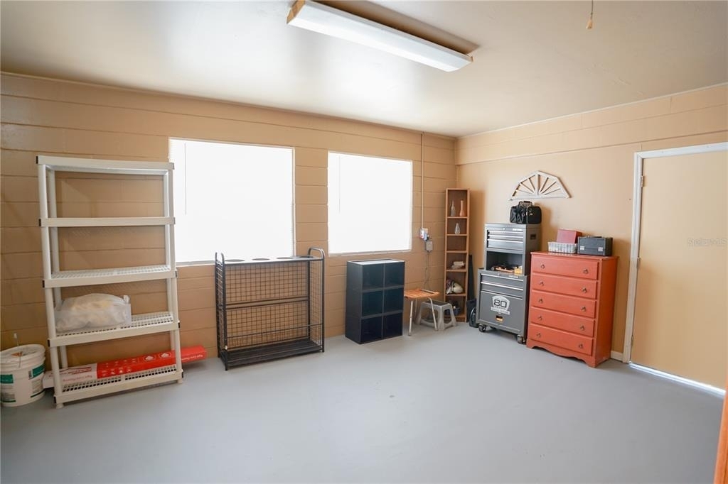 916 Vermont Avenue - Photo 11