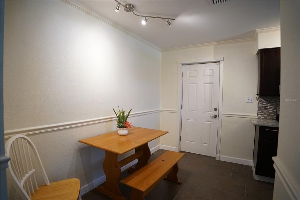916 Vermont Avenue - Photo 7