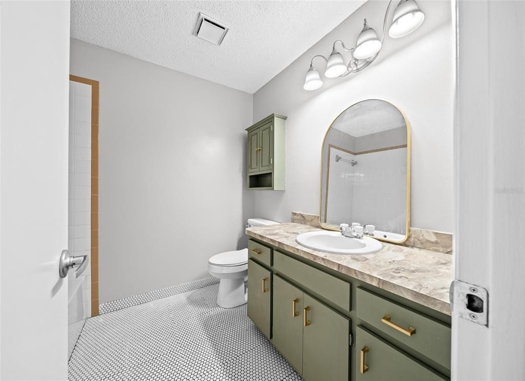 1820 Se 57th Avenue - Photo 10