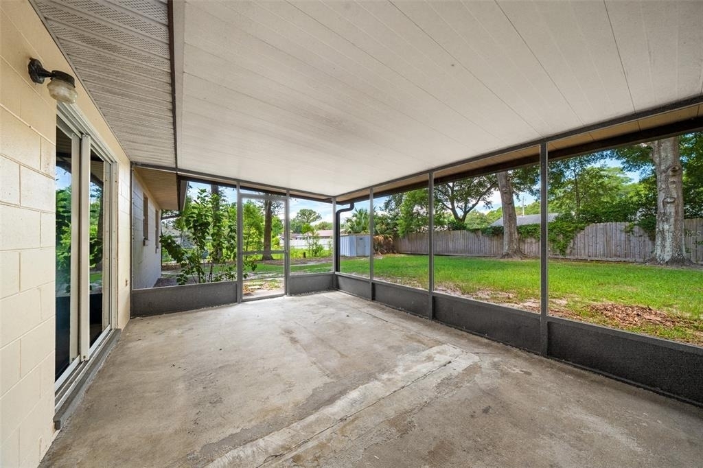 1820 Se 57th Avenue - Photo 19