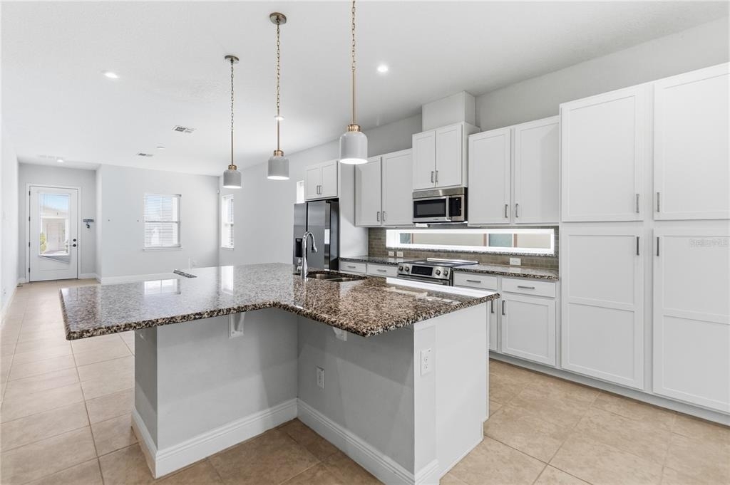 13026 Stoddart Avenue - Photo 12