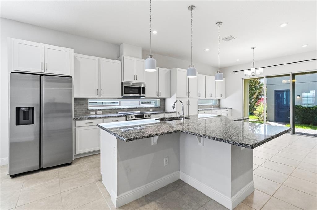 13026 Stoddart Avenue - Photo 11