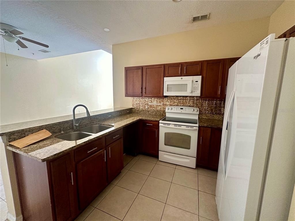 6112 Chapledale Drive - Photo 9
