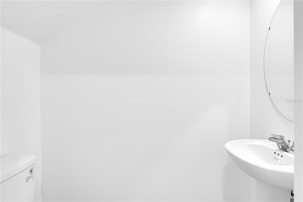 1100 Lakeshore Breeze Place - Photo 6