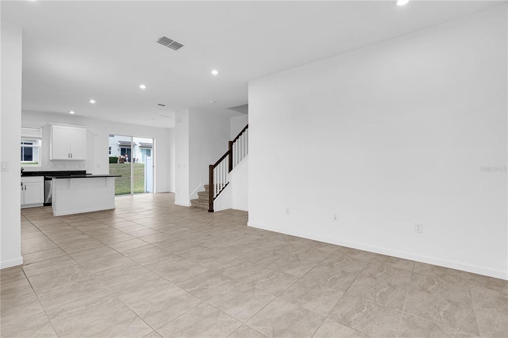 1100 Lakeshore Breeze Place - Photo 8