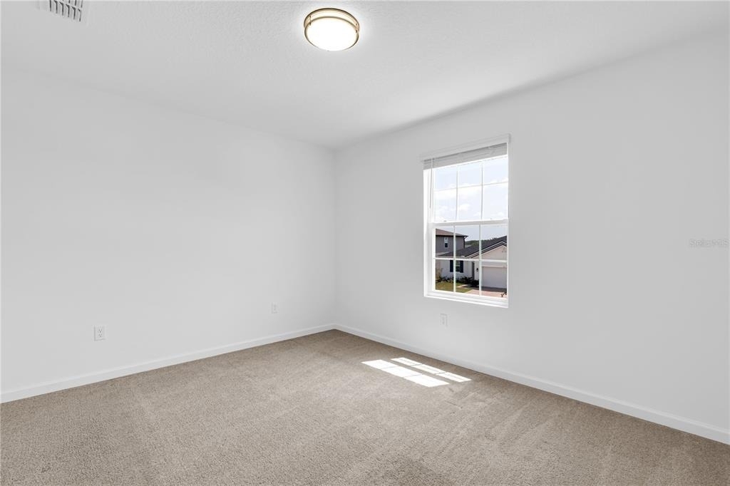 1100 Lakeshore Breeze Place - Photo 17