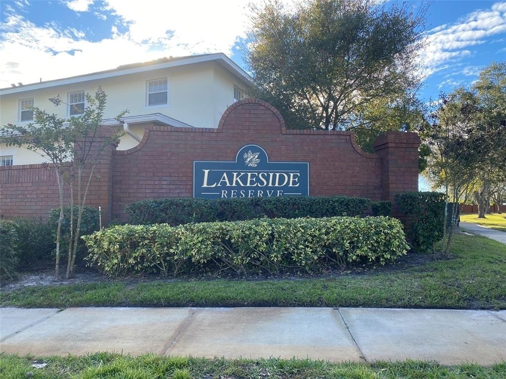 2076 Cypress Bay Boulevard - Photo 29