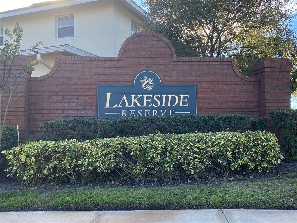 2076 Cypress Bay Boulevard - Photo 30