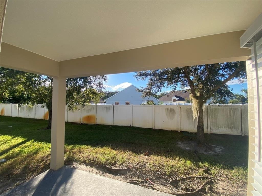 2076 Cypress Bay Boulevard - Photo 28