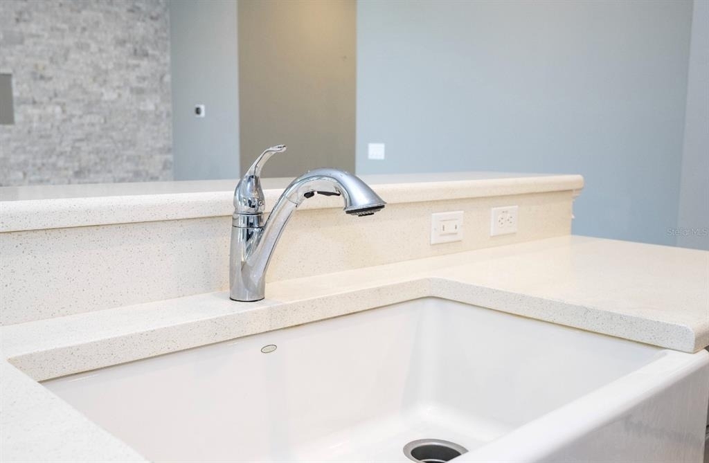 7573 Green Mountain Way - Photo 10