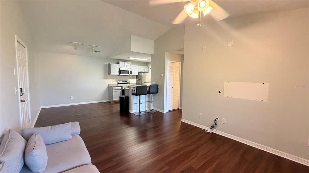 8849 Latrec Avenue - Photo 12