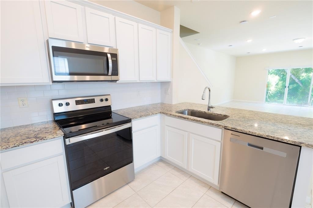4609 Sparkling Shell Avenue - Photo 37
