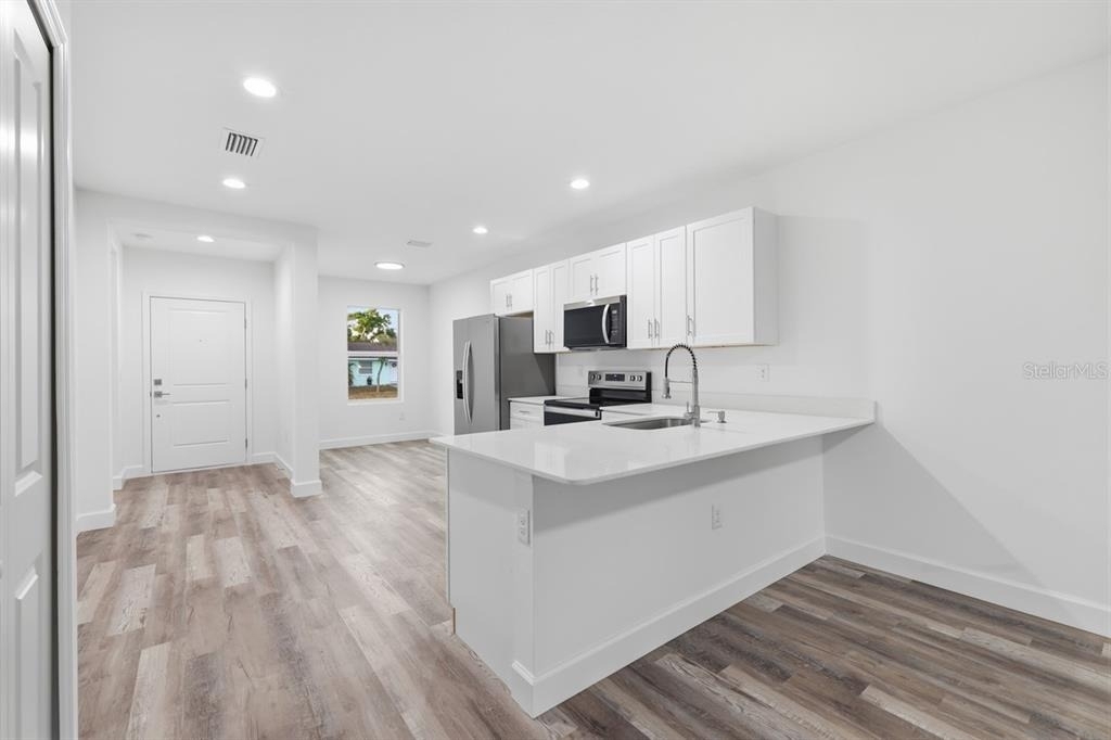 9275 Anita Avenue - Photo 4