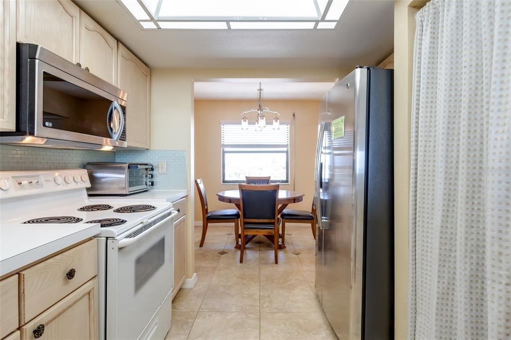 555 Harrison Avenue - Photo 17
