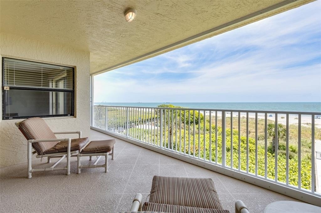 555 Harrison Avenue - Photo 1