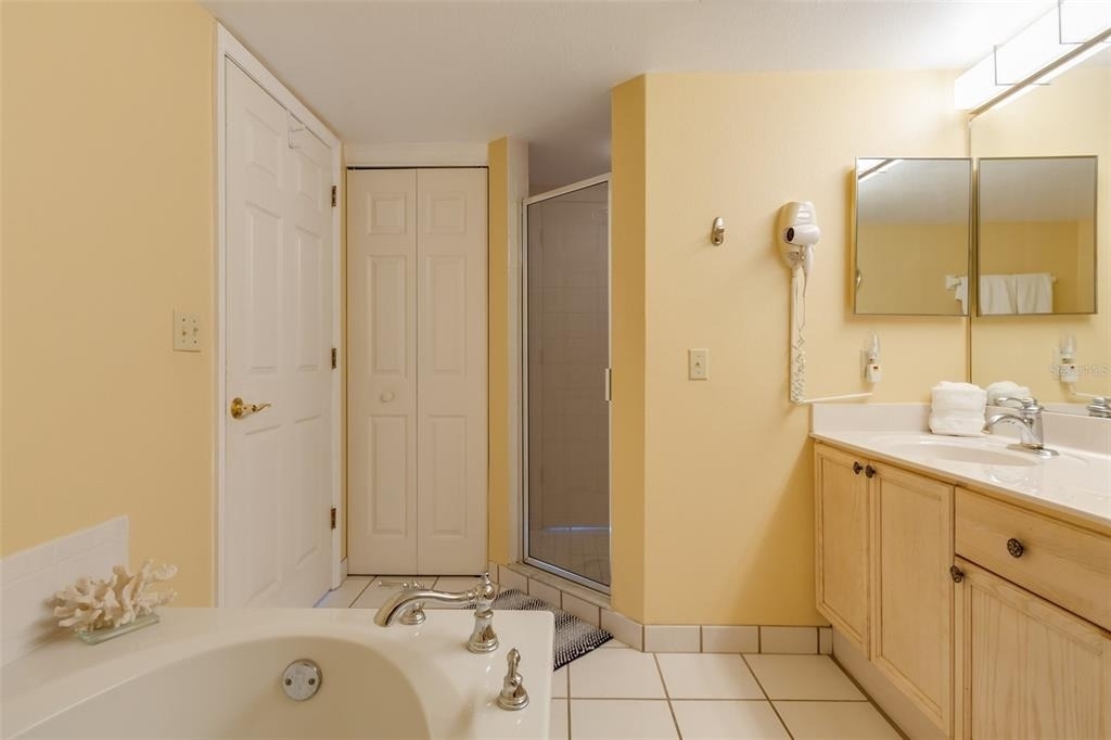 555 Harrison Avenue - Photo 12