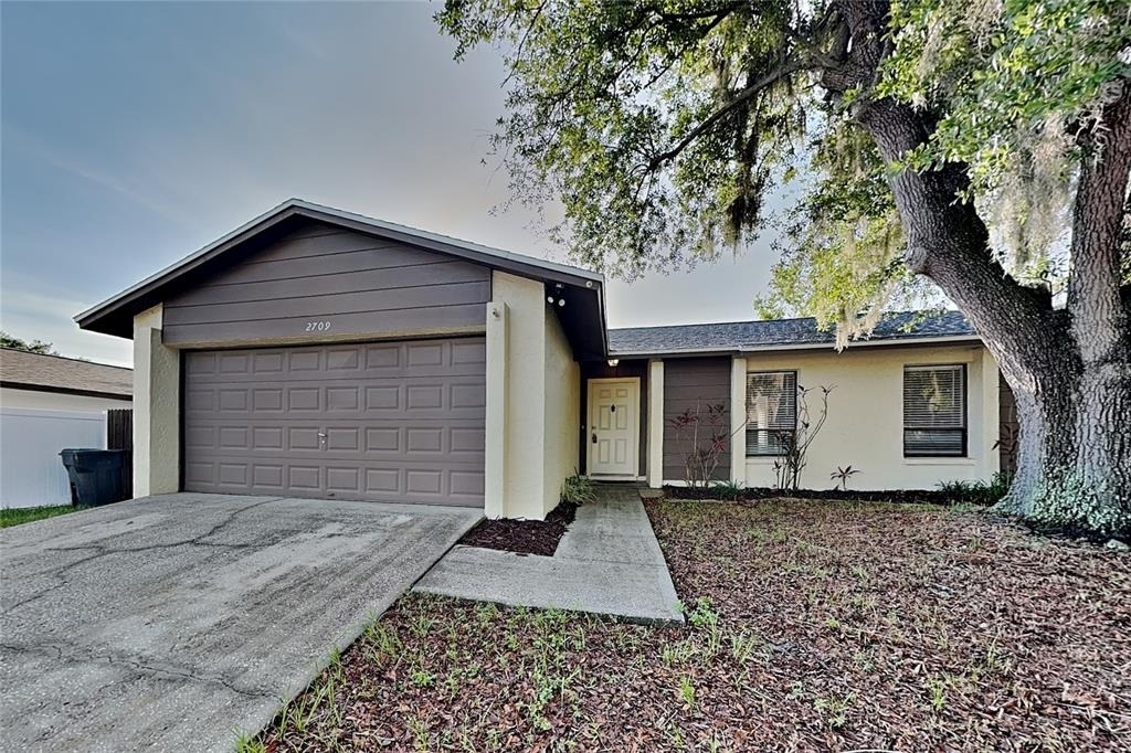 2709 Manor Hill Drive - Photo 0