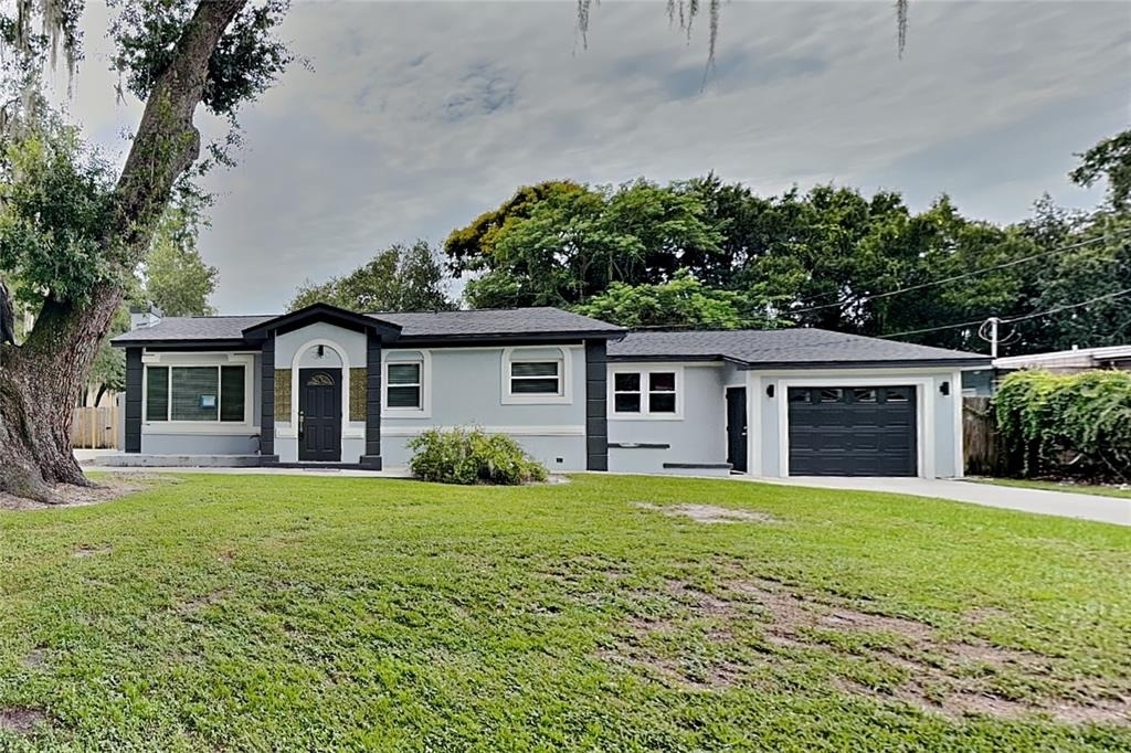 270 W Pineloch Avenue - Photo 0
