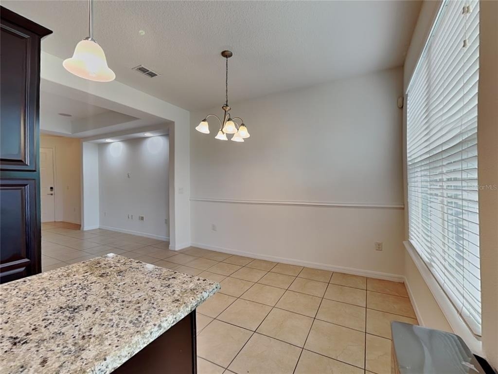 2140 Rookery Lane - Photo 4