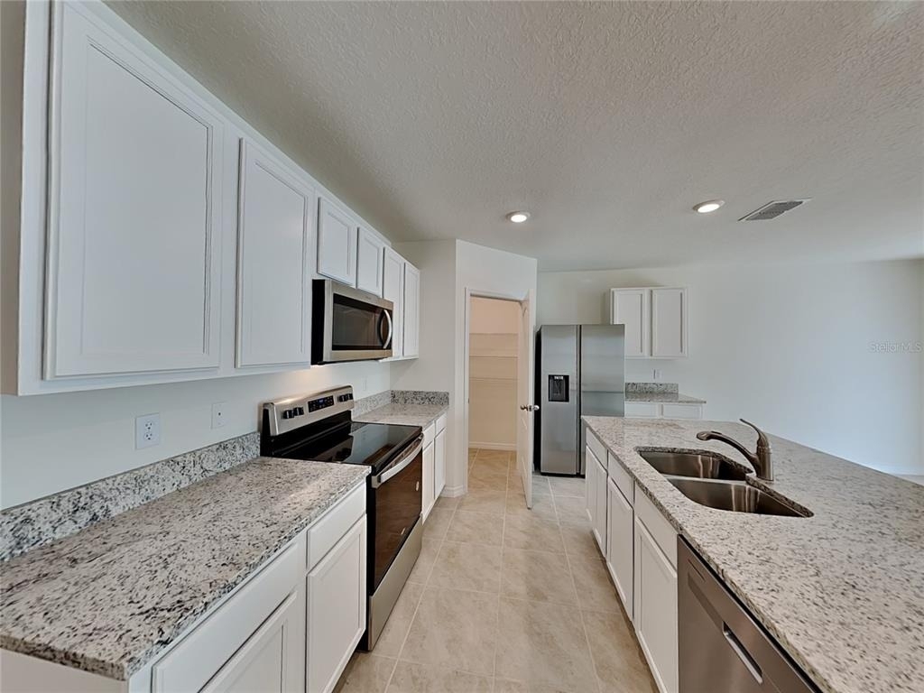 1004 Brooklet Drive - Photo 3