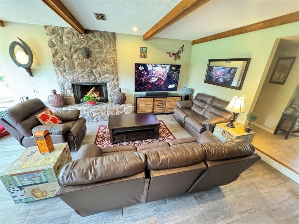 8435 Nw 6th Avenue - Photo 4