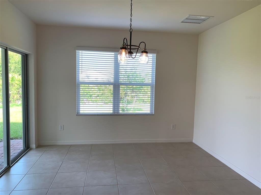 341 Tandil Street - Photo 4