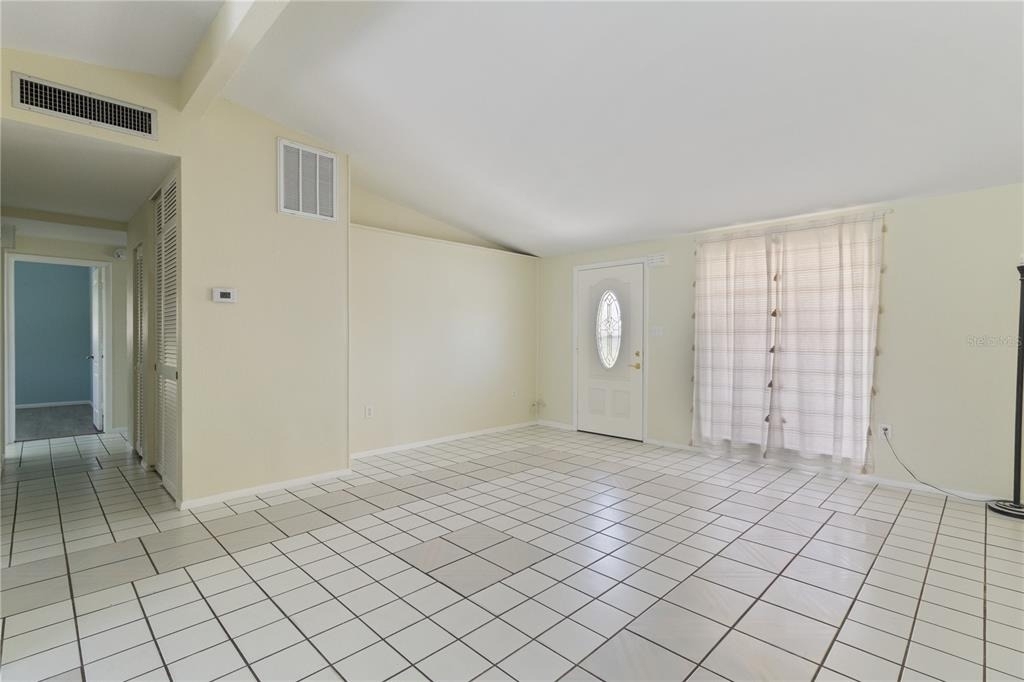 22312 Lasalle Road - Photo 7
