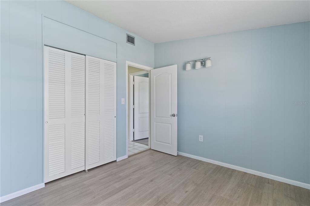 22312 Lasalle Road - Photo 24