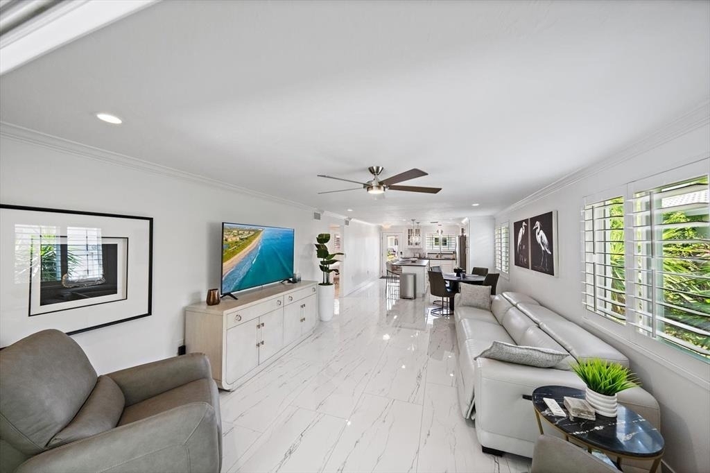 706 Spanish Drive S - Photo 8