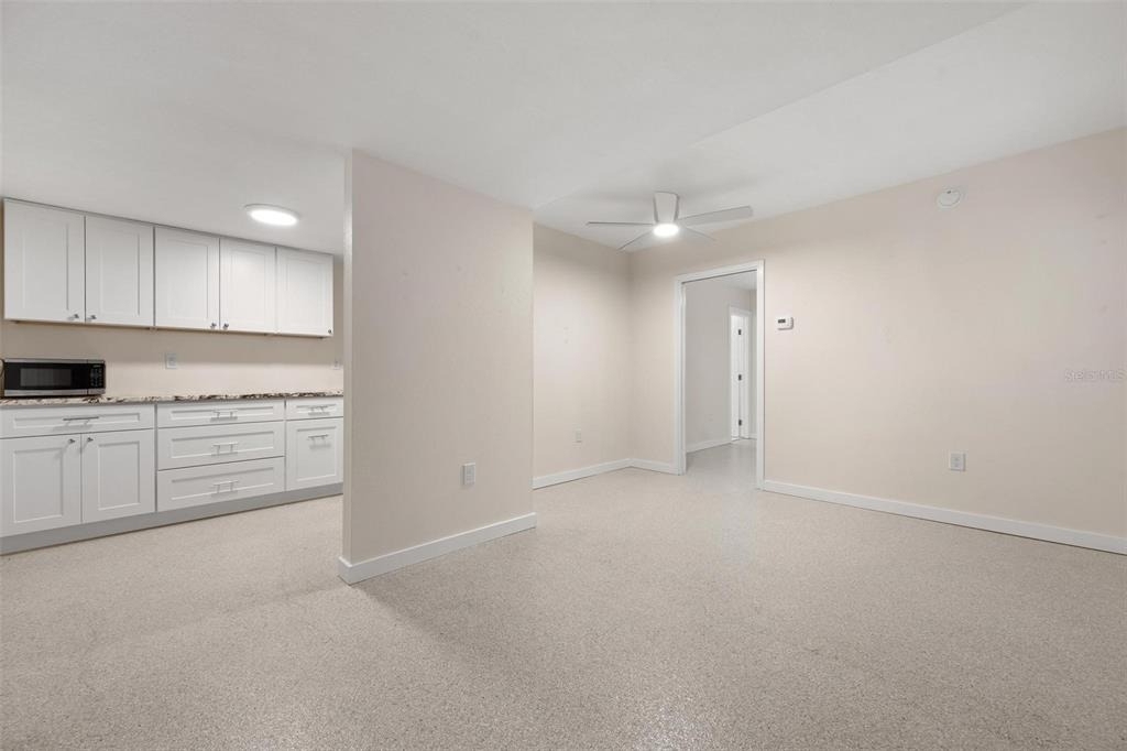 308 Ohio Place - Photo 3