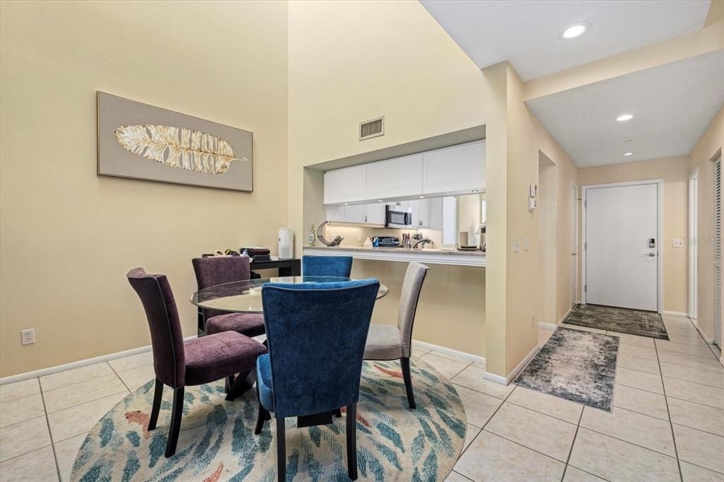 2012 Harbourside Drive - Photo 2