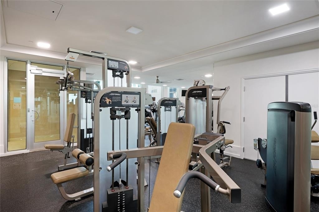 1350 Main Street - Photo 39