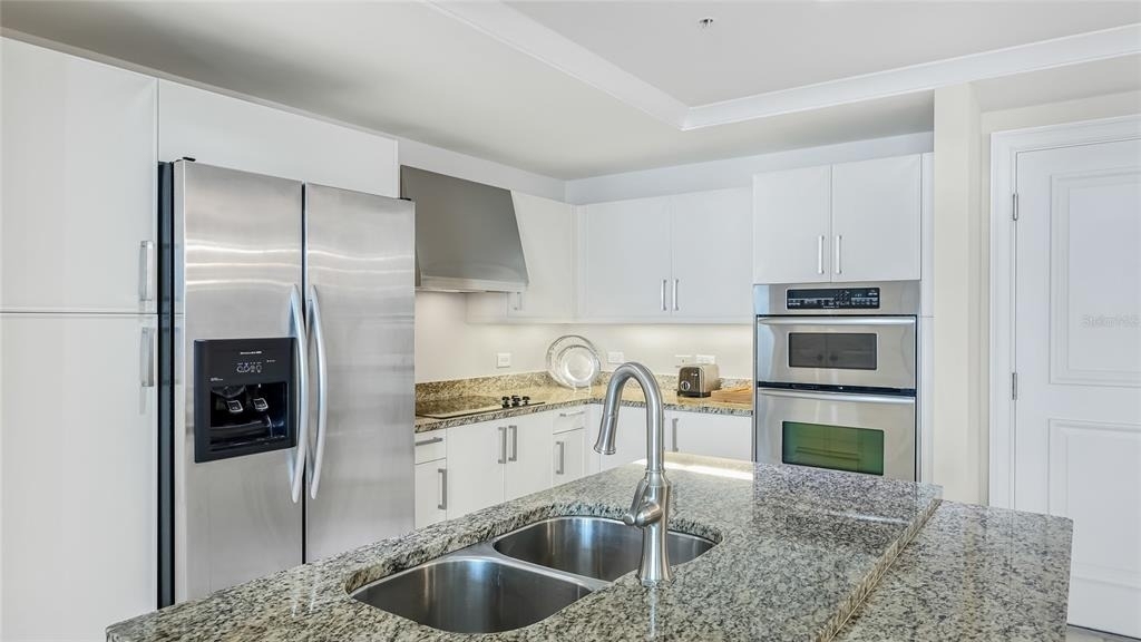 1350 Main Street - Photo 10