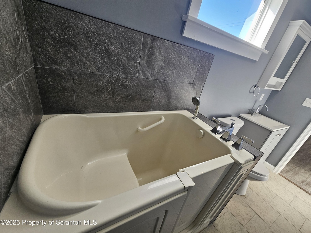 125 River Street - Photo 4