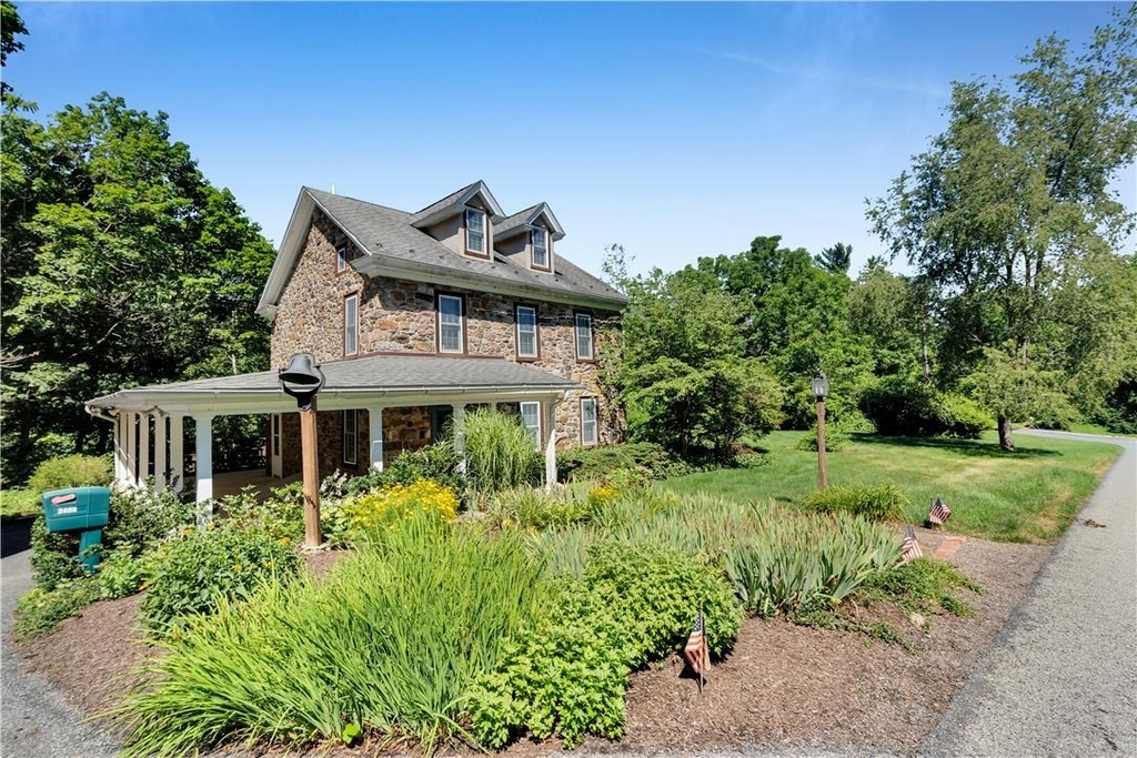2408 Applewood Drive - Photo 26