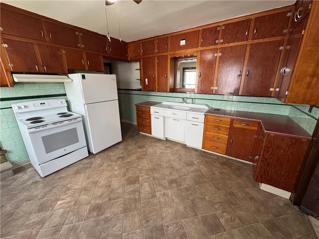 250 N 4th Street - Photo 7