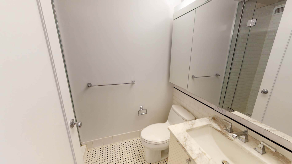 808 Columbus Ave - Photo 2