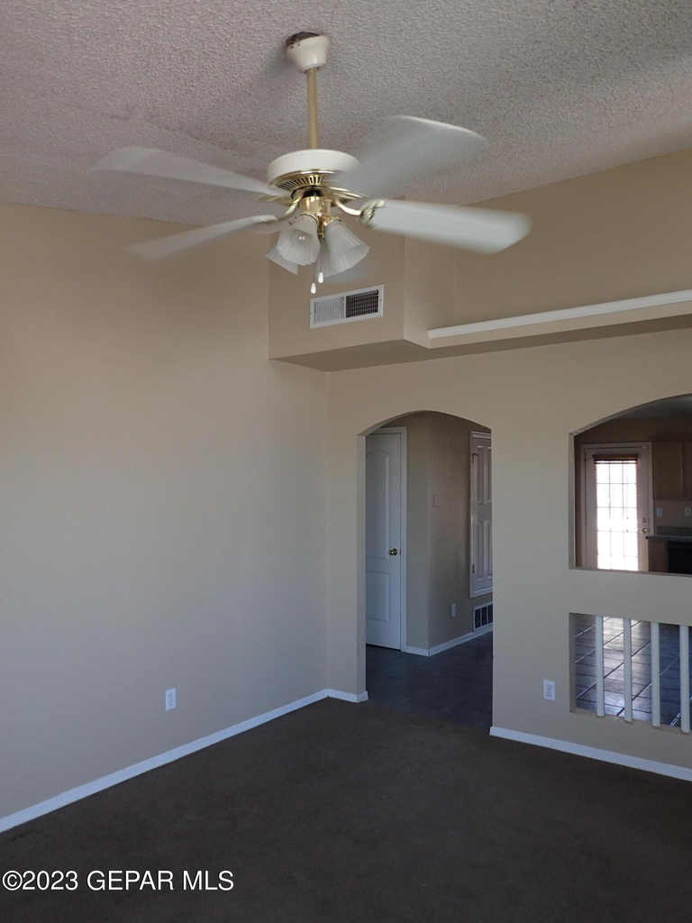 3516 Tierra Plata Drive - Photo 2