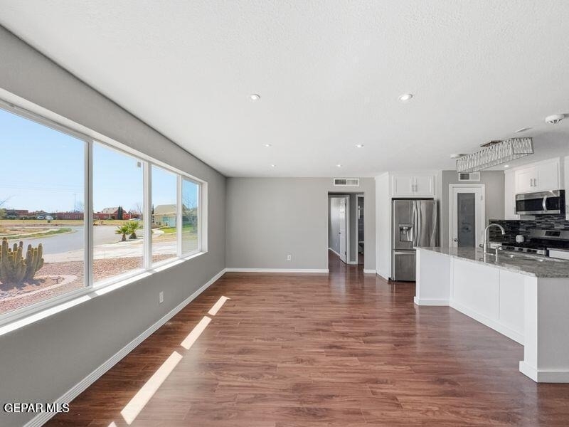 7107 Parkland Drive - Photo 12