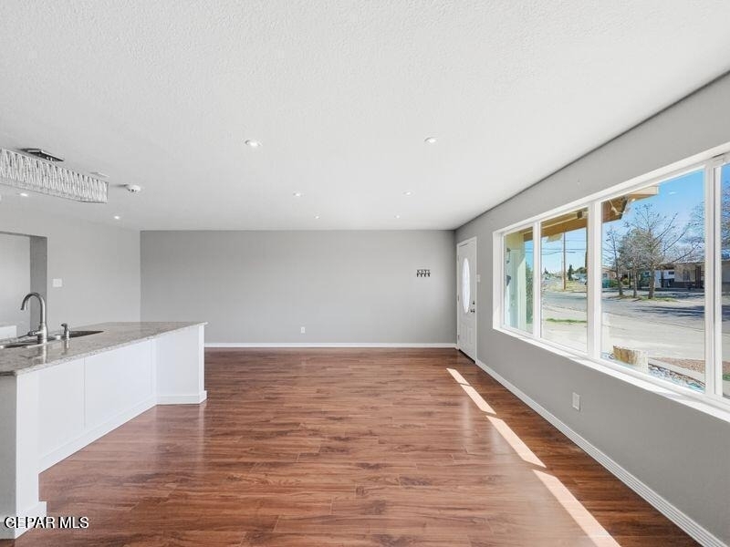 7107 Parkland Drive - Photo 10