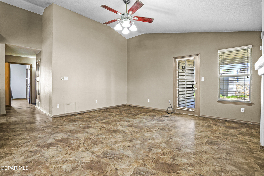 14069 Lago Seco Drive - Photo 10