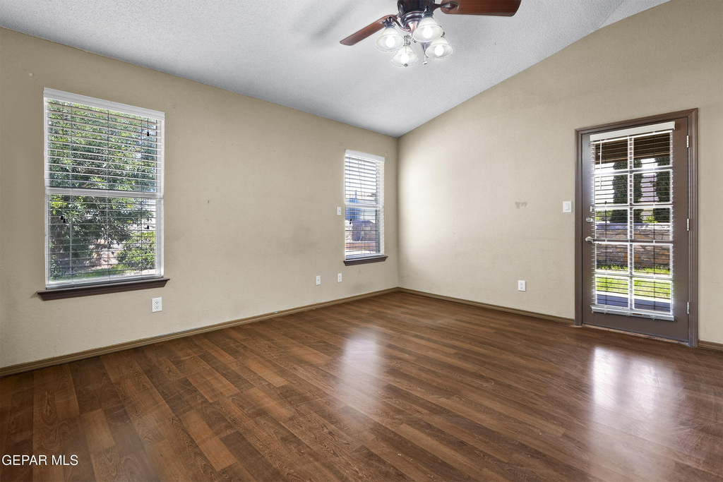 14069 Lago Seco Drive - Photo 21