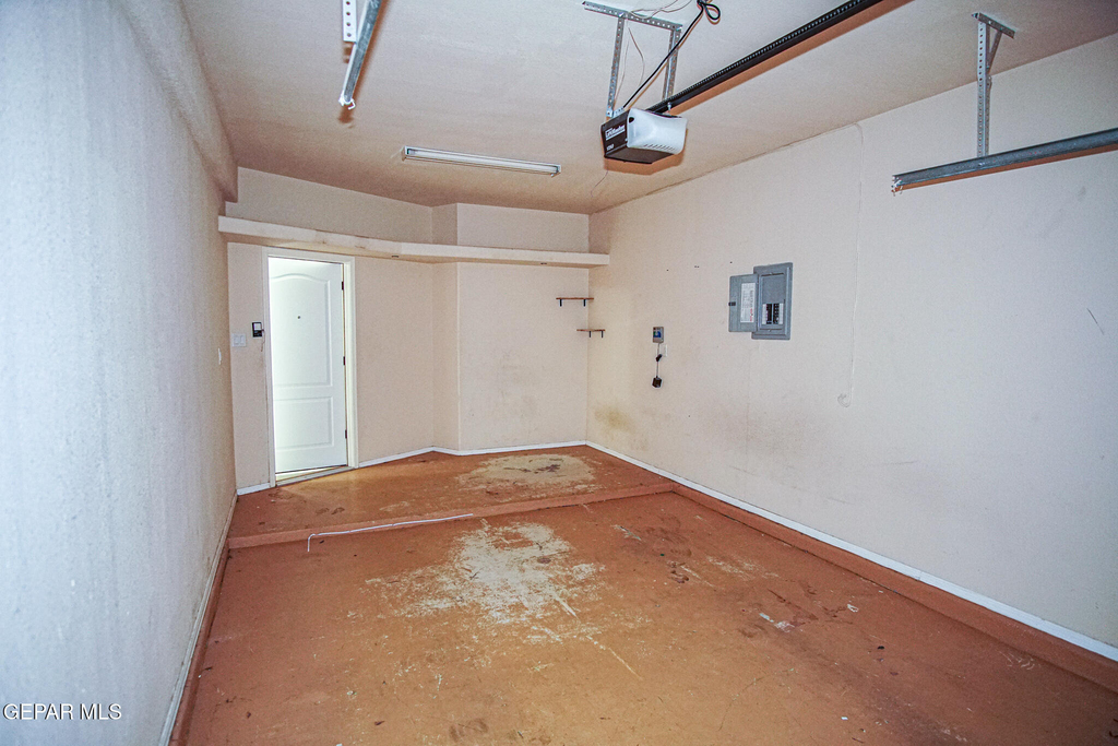 528 Green Village Court - Photo 24