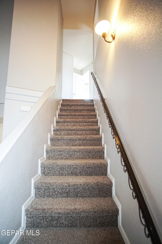 528 Green Village Court - Photo 12