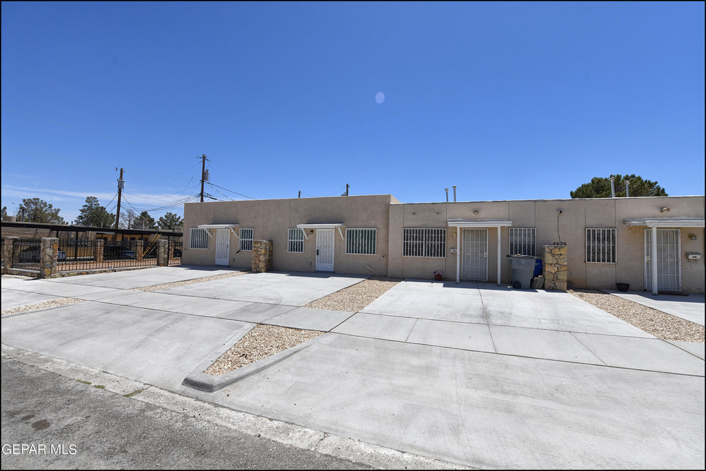 4626 Maxwell - Photo 3
