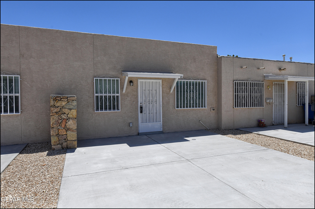 4626 Maxwell - Photo 0