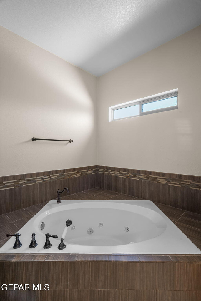 3138 Red Maple Drive - Photo 28